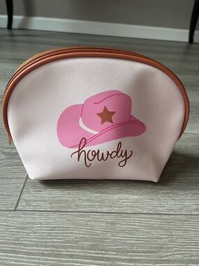 Howdy Pink Cosmetic Bag with Cowboy Hat Graphic